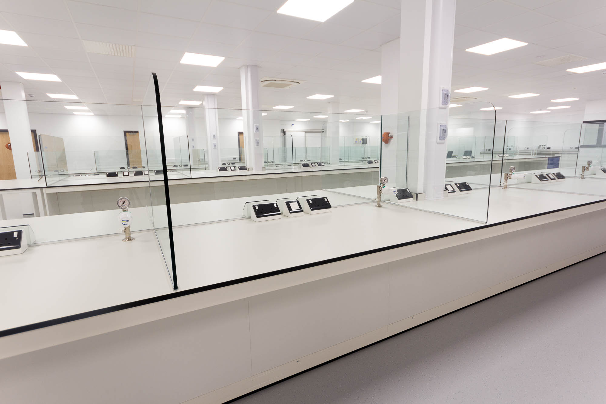 63d7adcbe1ef3b7d40be958a5c37a33 63d7adcbe1ef3b7d40be958a5c37a33