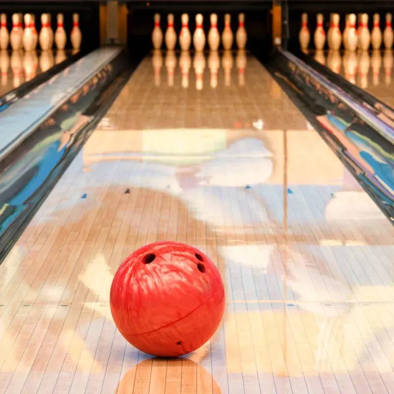 Laminate for bowling lane laminate phenolic board synthetic bowling lanes